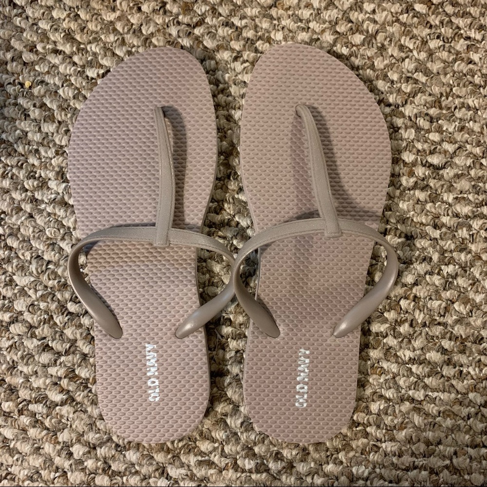 Old Navy Flip Flops